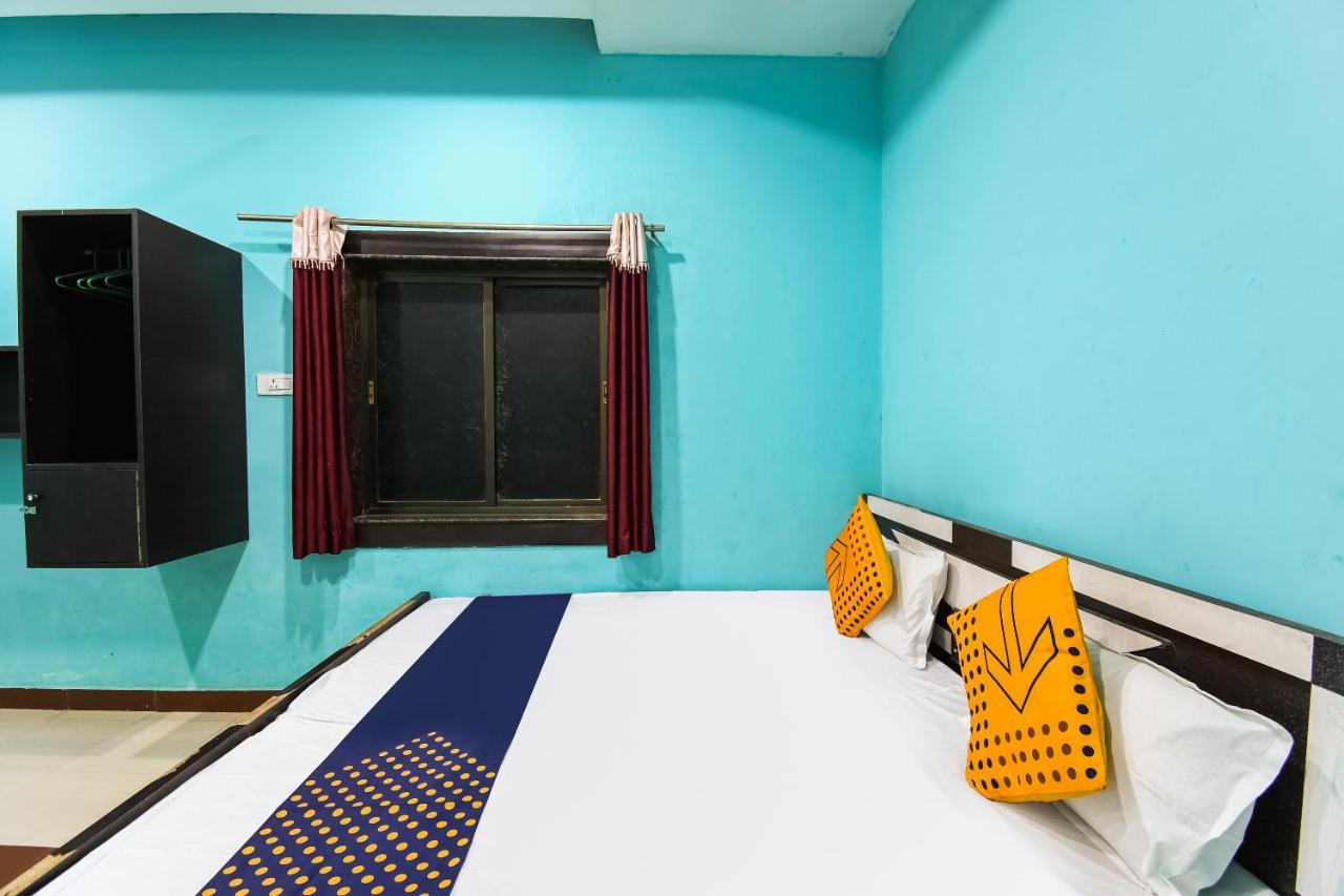 Spot On 67031 Hotel Sangam Palace Rāipur Buitenkant foto